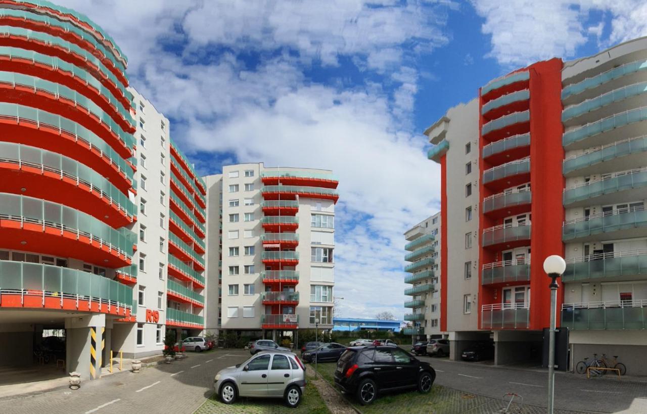 דירות אורדאה Royal Central Apartament מראה חיצוני תמונה