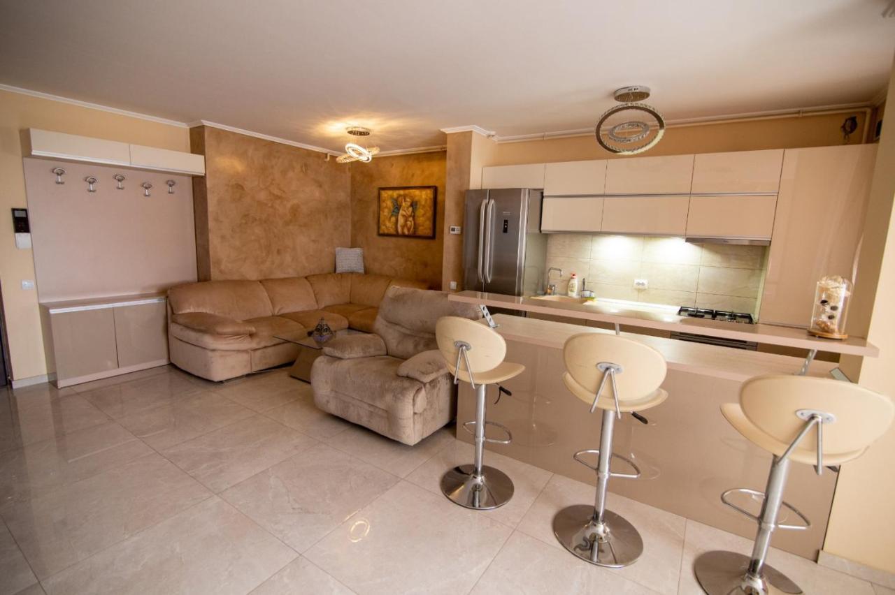דירות אורדאה Royal Central Apartament מראה חיצוני תמונה
